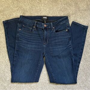 Women's size 28 Paige skinny Blue Jeans EUC